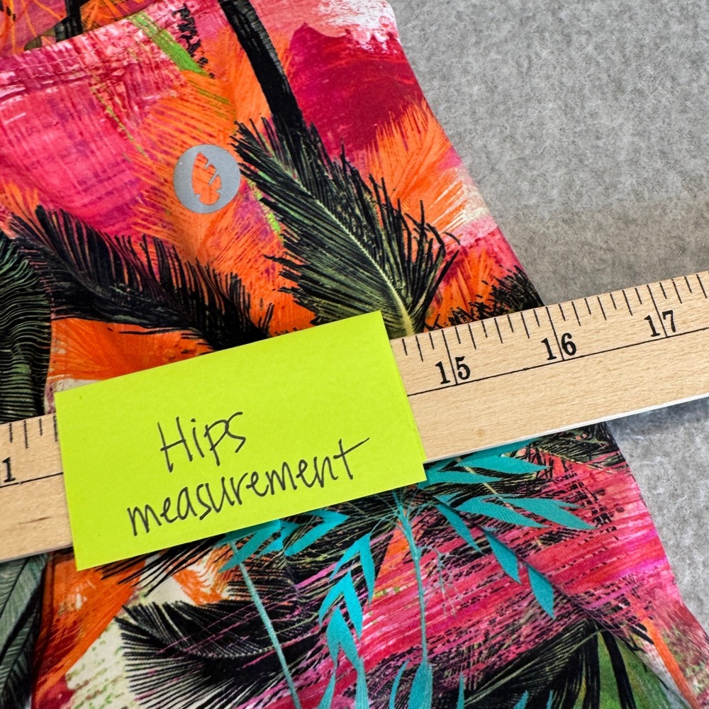 Tropical Print Skort in Fuchsia Pink - Picture 12 of 15